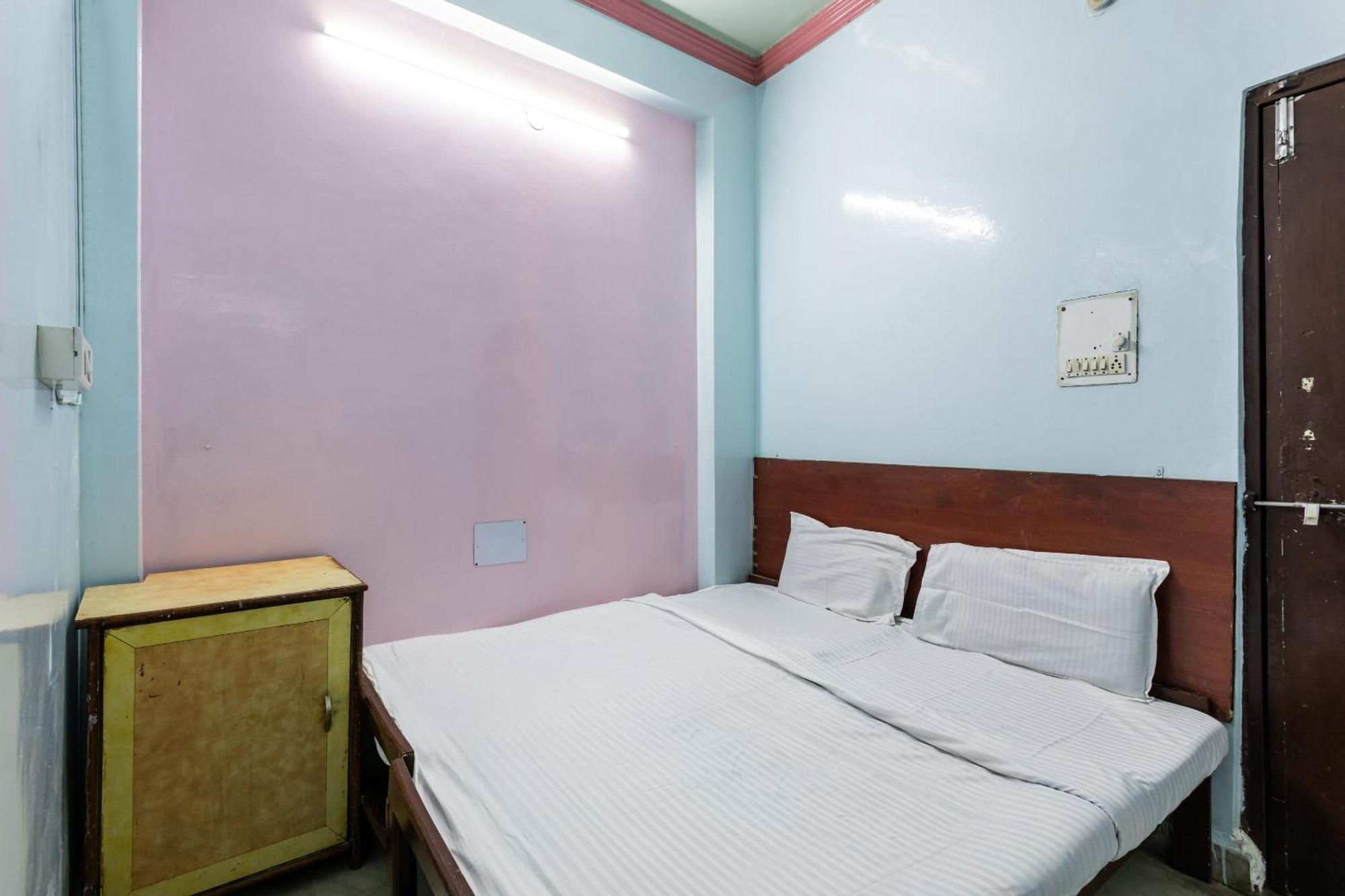 Hotel Vanilla Bhopal Eksteriør billede