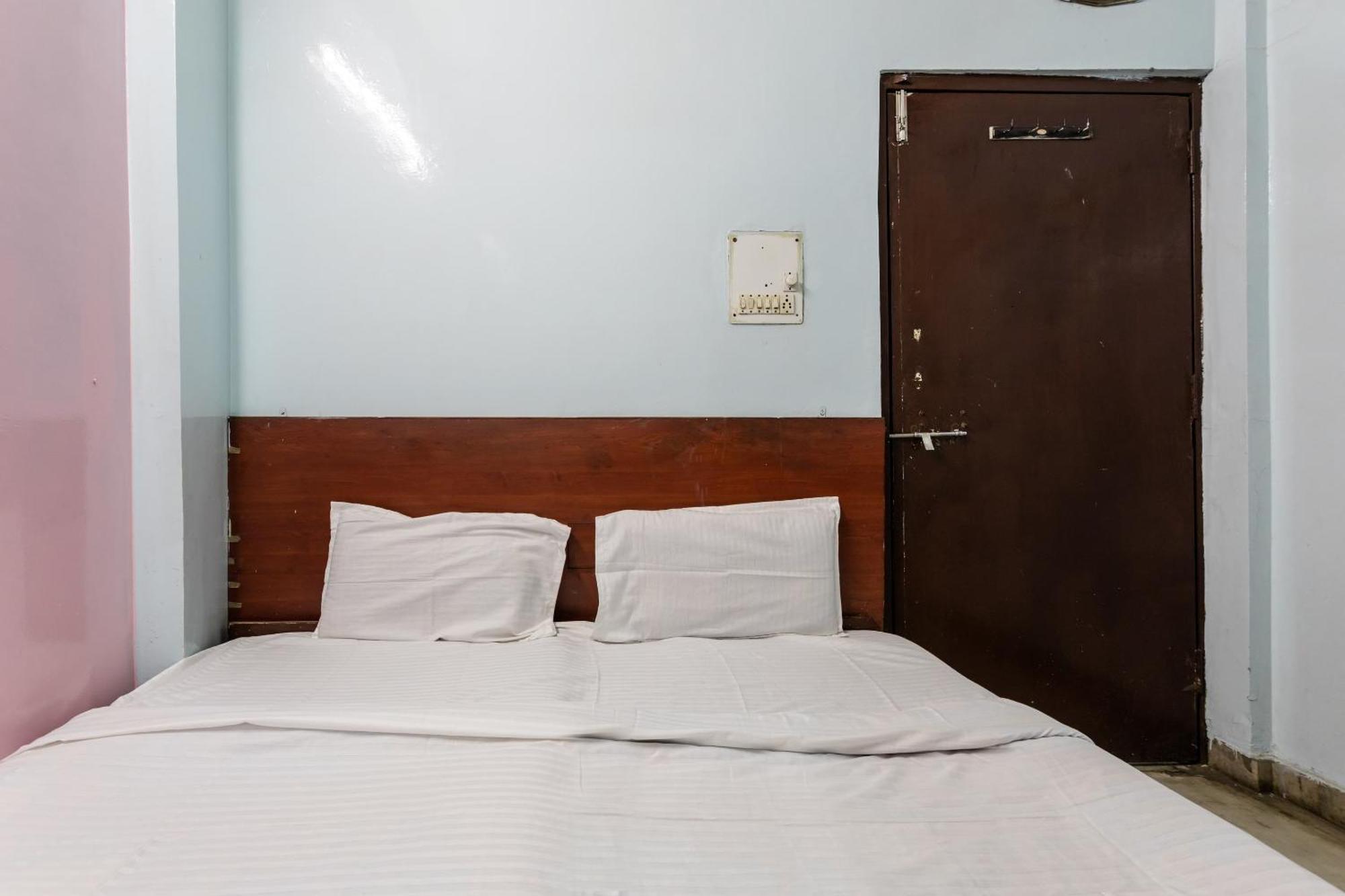 Hotel Vanilla Bhopal Eksteriør billede