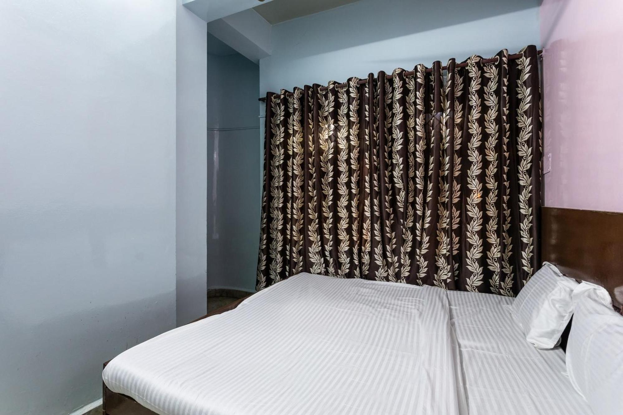 Hotel Vanilla Bhopal Eksteriør billede